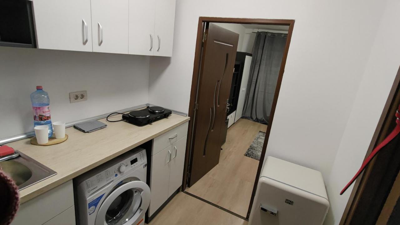 Apartamento Garsoniera 30Mp Chrysflatty1 - Free Netflix Arad Exterior foto